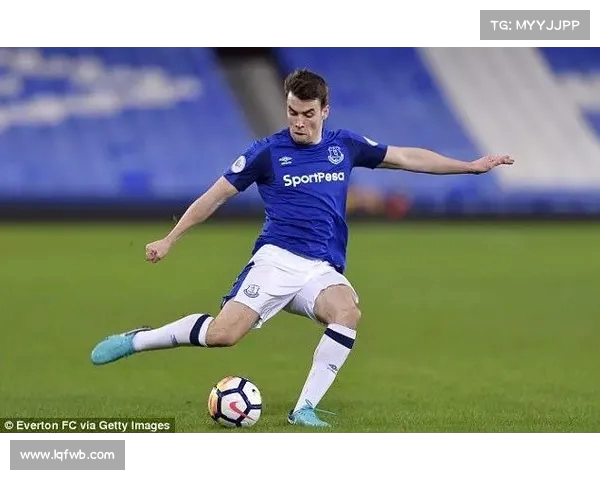 英超联赛：埃弗顿科尔曼经验老到